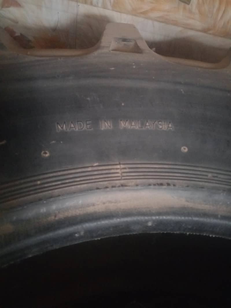 tracker tyre 2