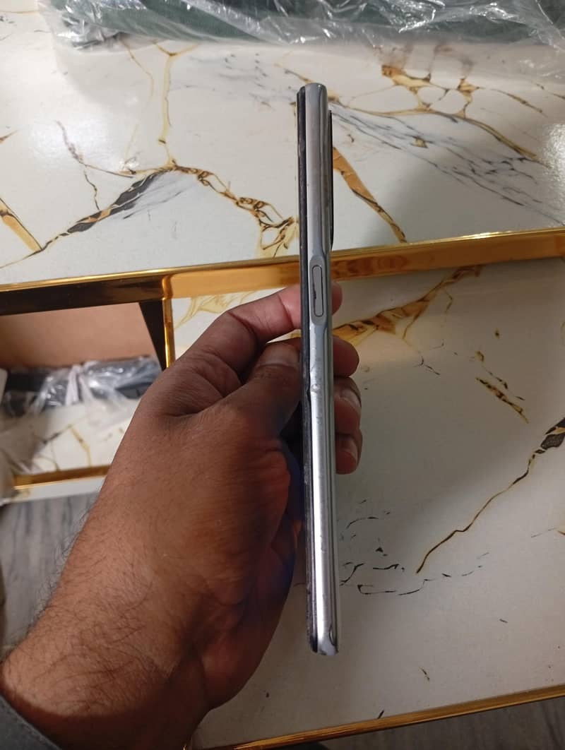 OPPO A16 3