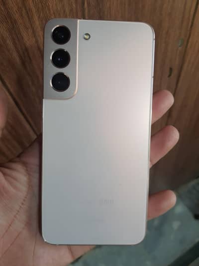 Samsung Mobile S22