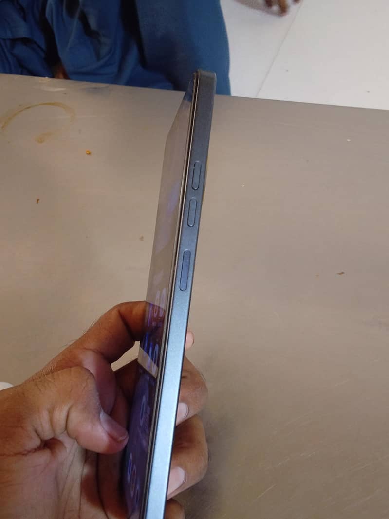 Tecno Spark 30 2