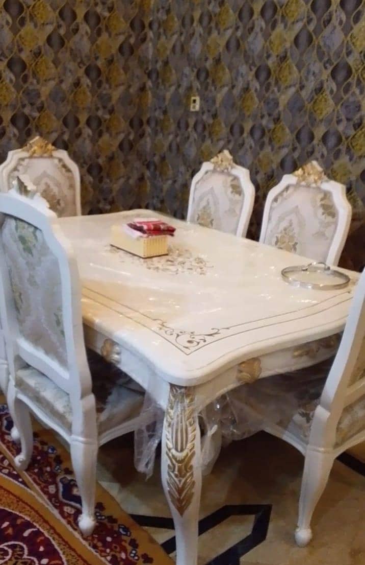 Dinning Table 2