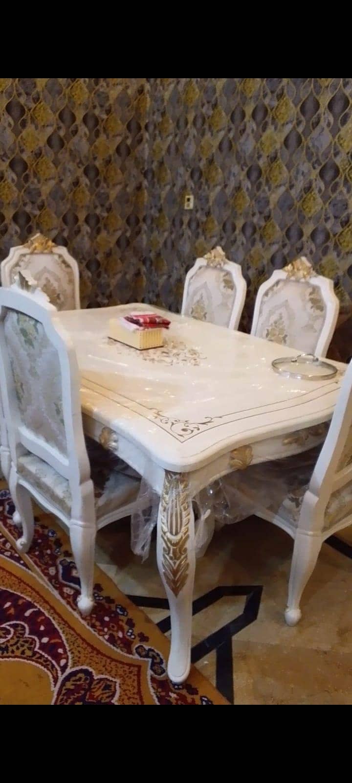 Dinning Table 3