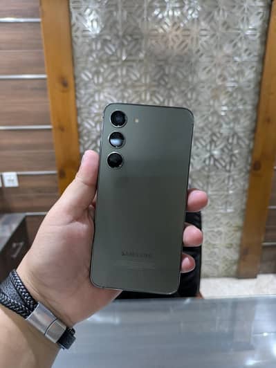 Samsung Mobile S23 8/256/DS