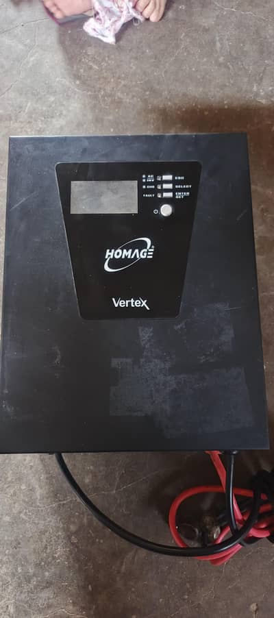 Homage UPS and 200W 4 solar plates available for sale