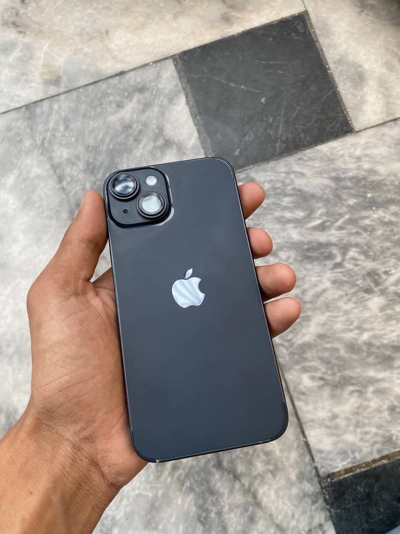 Apple iPhone 14 2