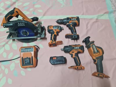 AEG/ Ridgid Cordless power tool combo kit