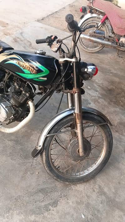 Unique UD 125 2017 Model – Black – Karachi Registered