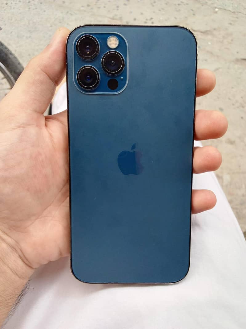 Apple iPhone 12 Pro 1