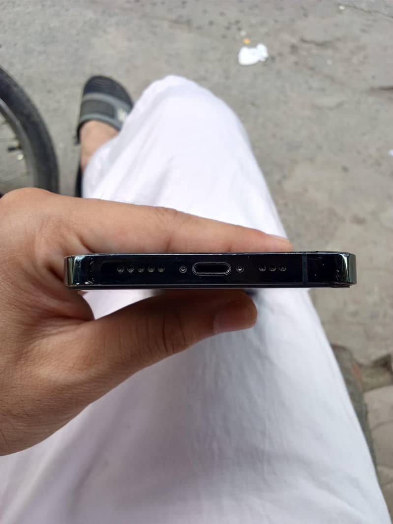 Apple iPhone 12 Pro 5