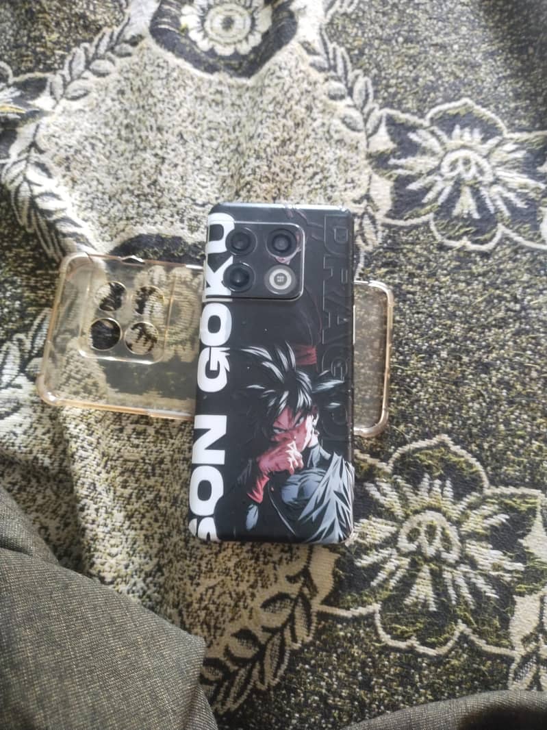 One Plus 10 Pro 1