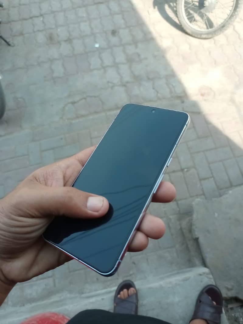 Google Pixel 8 Pro 5