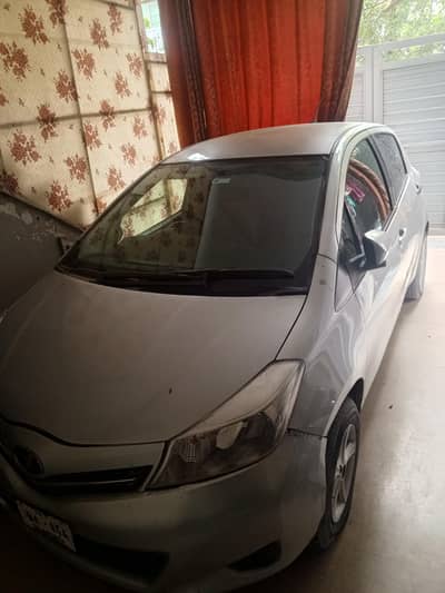 Toyota Vitz 2011