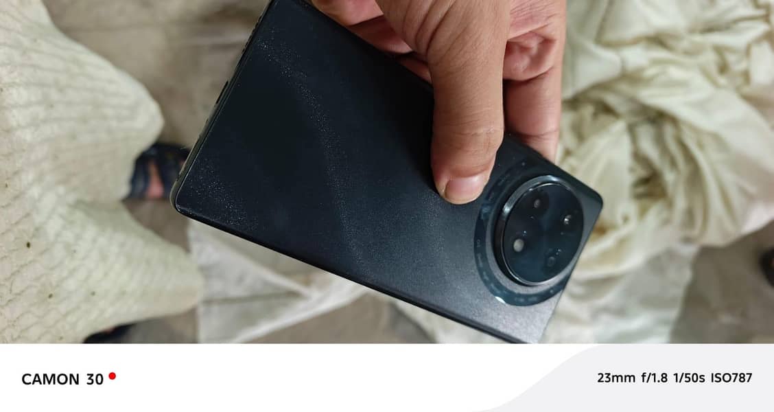 Tecno CAMON 30S 4