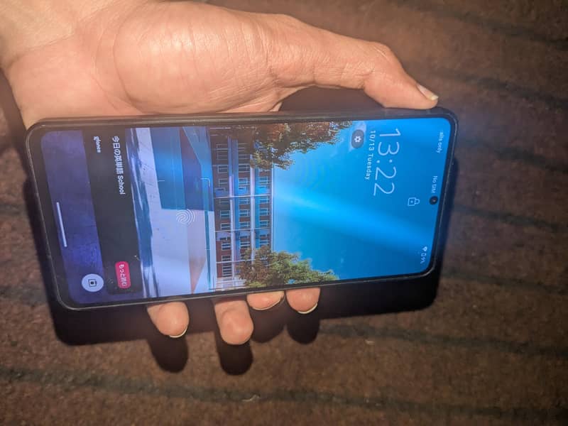 Sharp Aquos r7 1