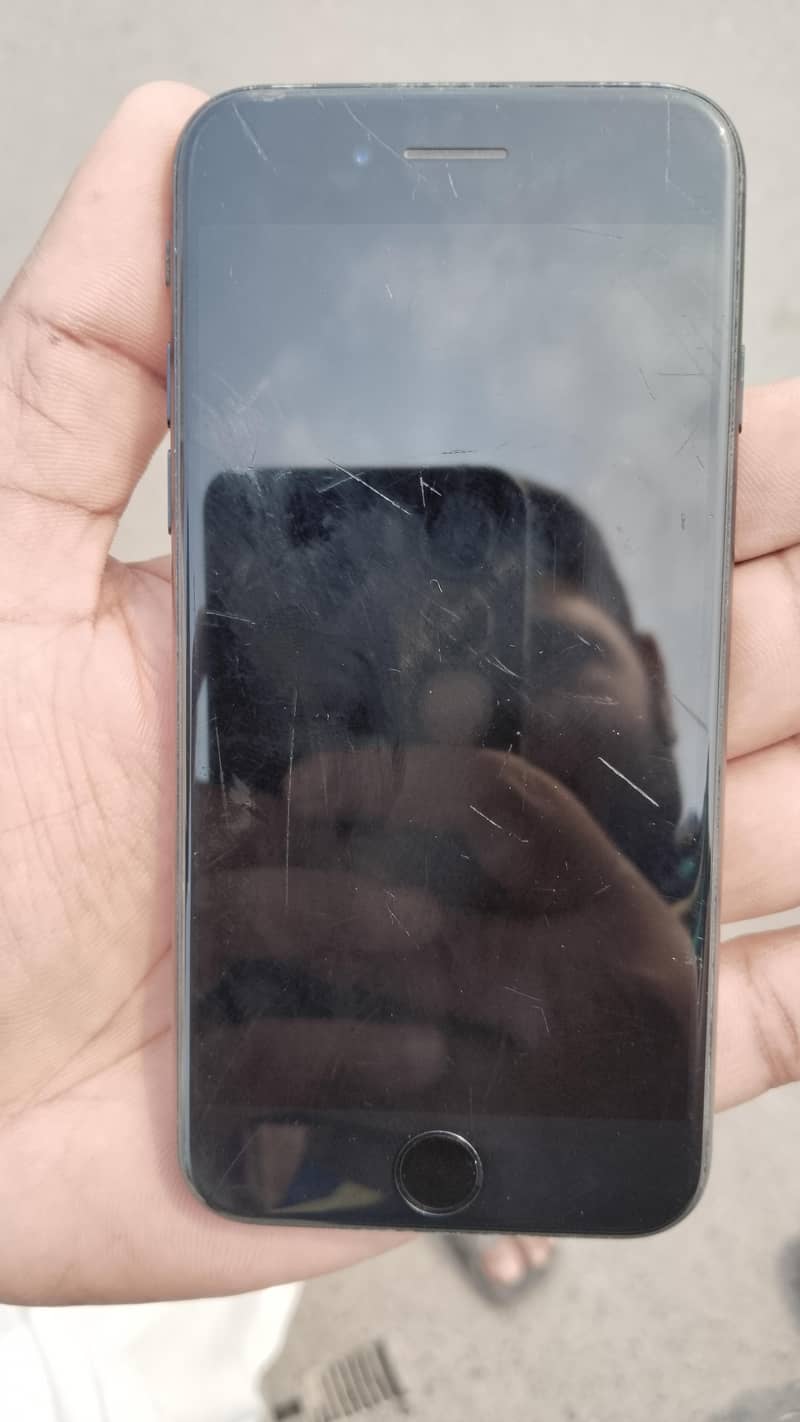 Apple iPhone SE 1