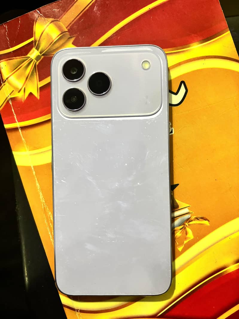 Tecno Spark 50 4