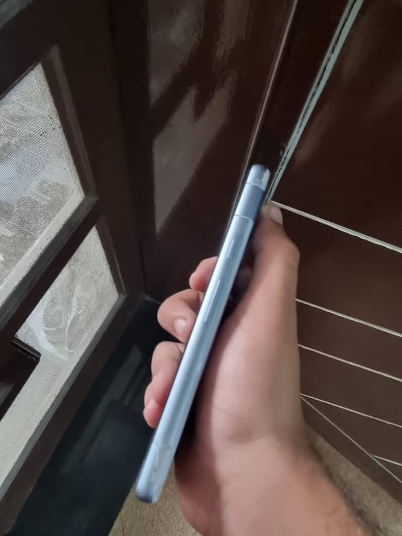 Google Pixel 7a 3