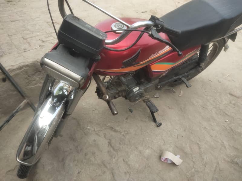 Honda CD 70 5