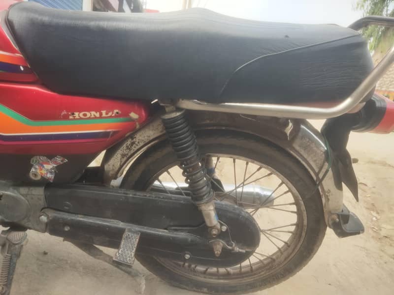 Honda CD 70 7