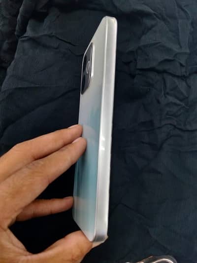 OPPO A6s Pro 8)256