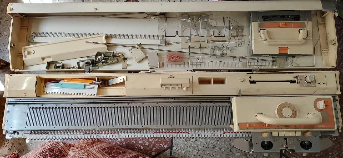 Knitting Machine 6
