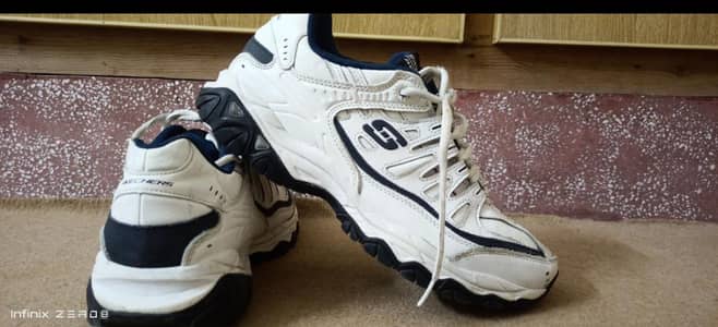 Skethcer shoes For Sale
