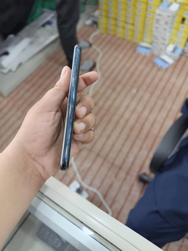 Apple iPhone 11 Pro 5