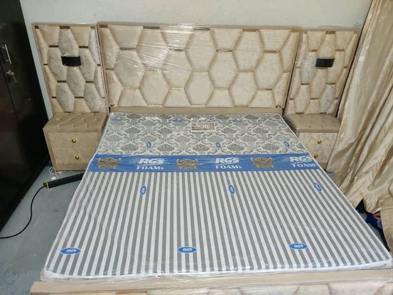 Bed Set along with Smart Dressing table 4