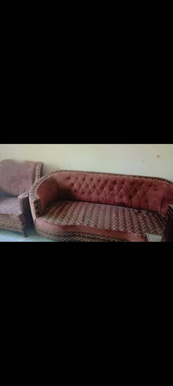 5 seater sofa 0