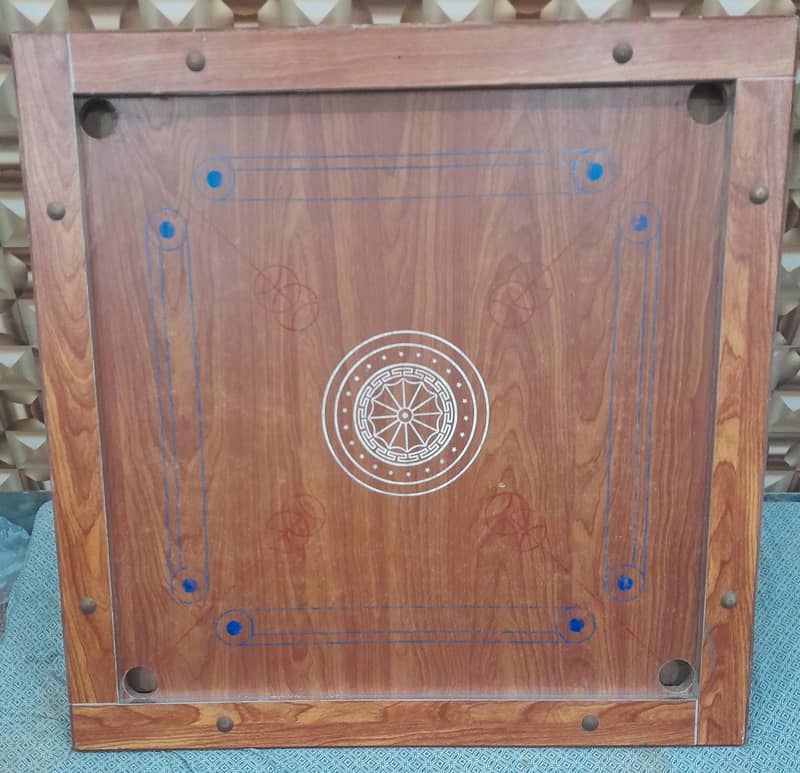 Carrom Board 0