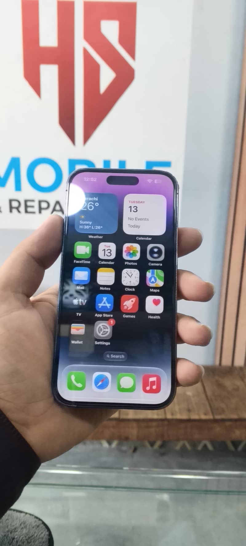 Apple iPhone 14 Pro 1