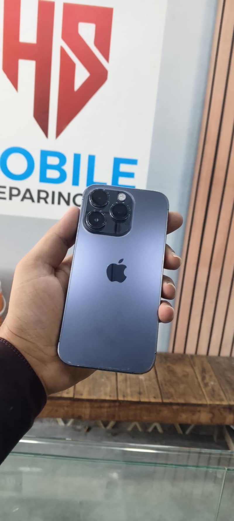 Apple iPhone 14 Pro 2
