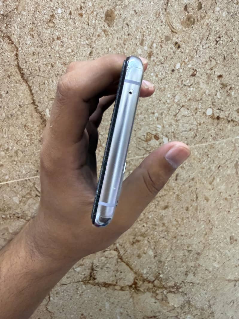 One Plus 8T 7