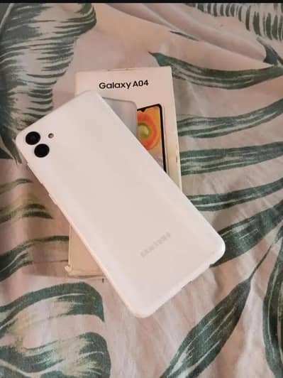 Samsung Mobile A04