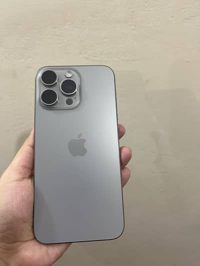 Apple iPhone 15 Pro Max