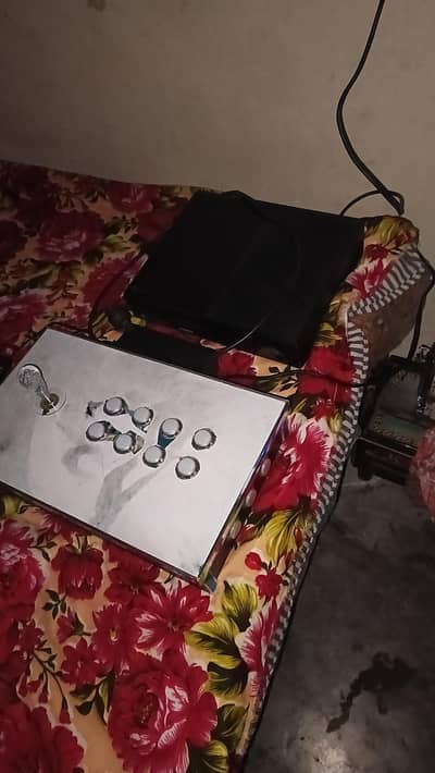 Xbox one 1tb & 2 arcade stick