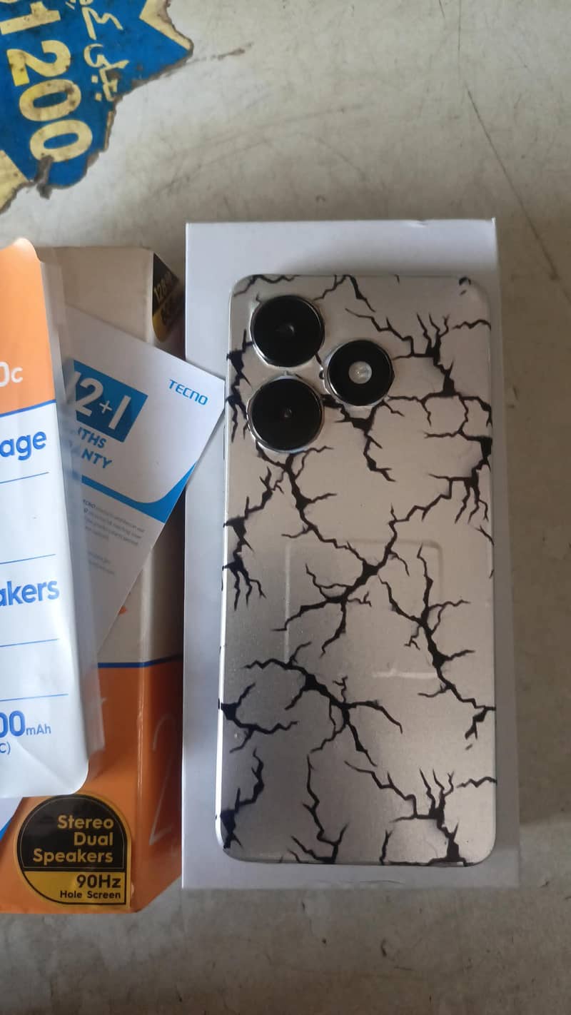Tecno Spark 20C 1