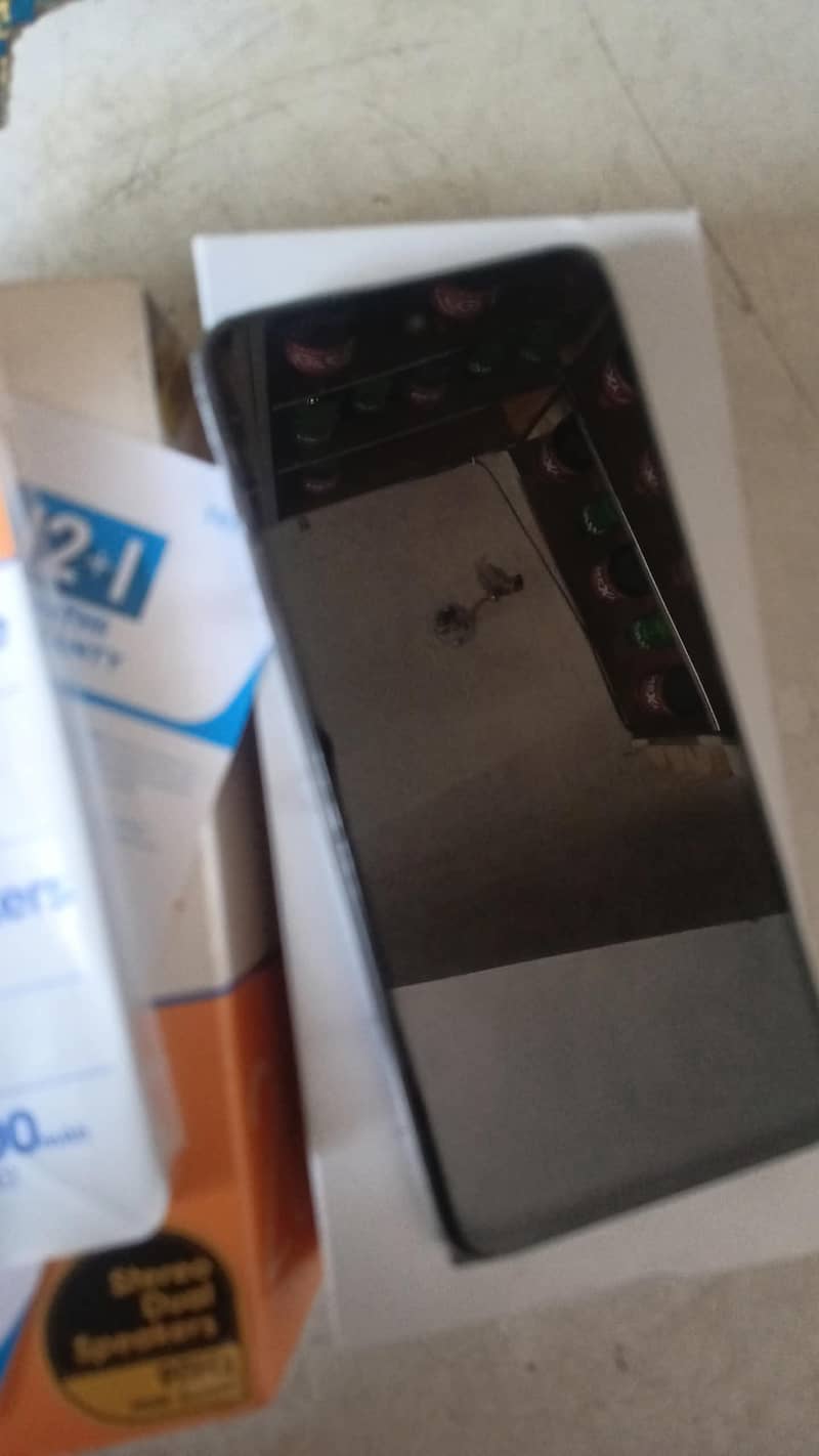 Tecno Spark 20C 3