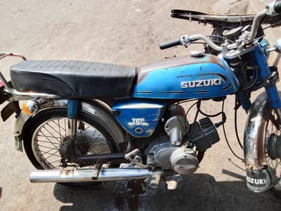 Suzuki 100