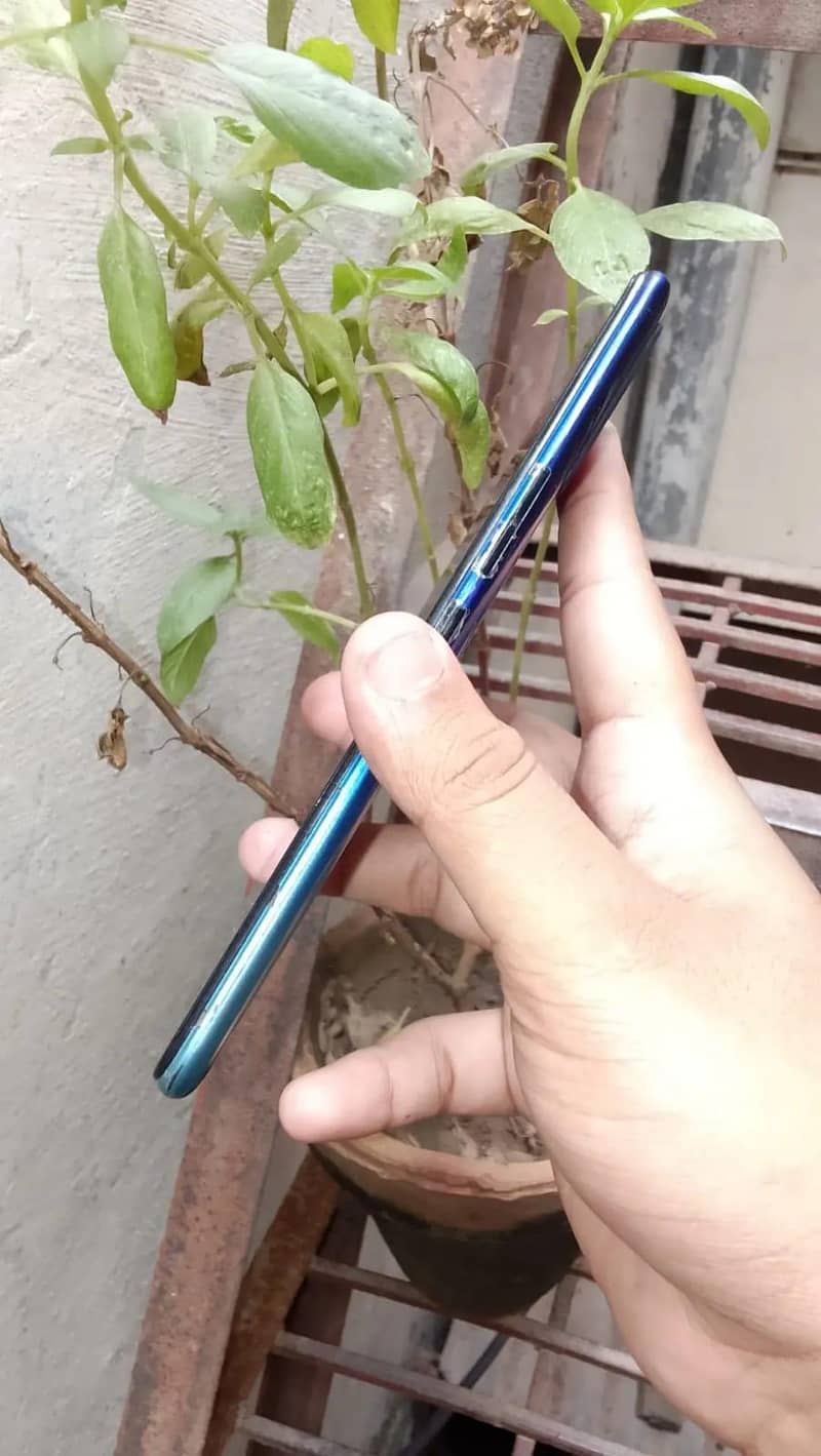 Tecno Spark 4 3