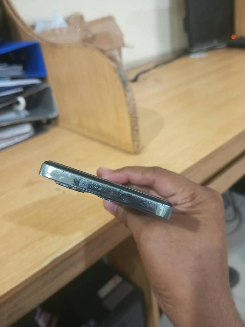 Infinix Note 30 4