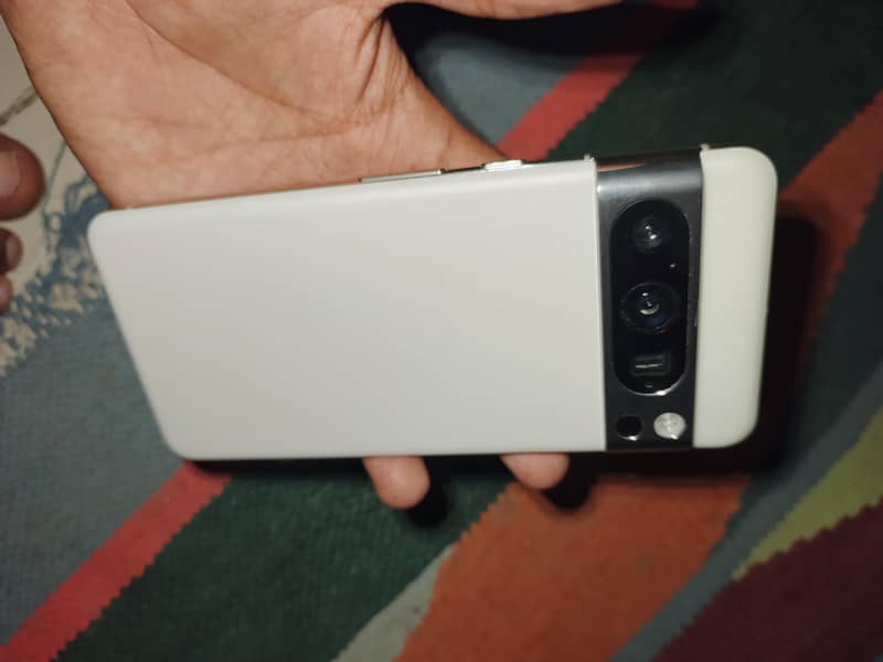 pixel 8 pro 1