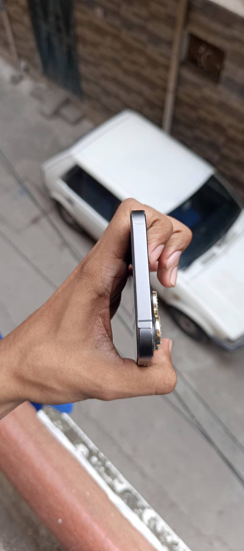 IPHONE 12 PRO MAX 2