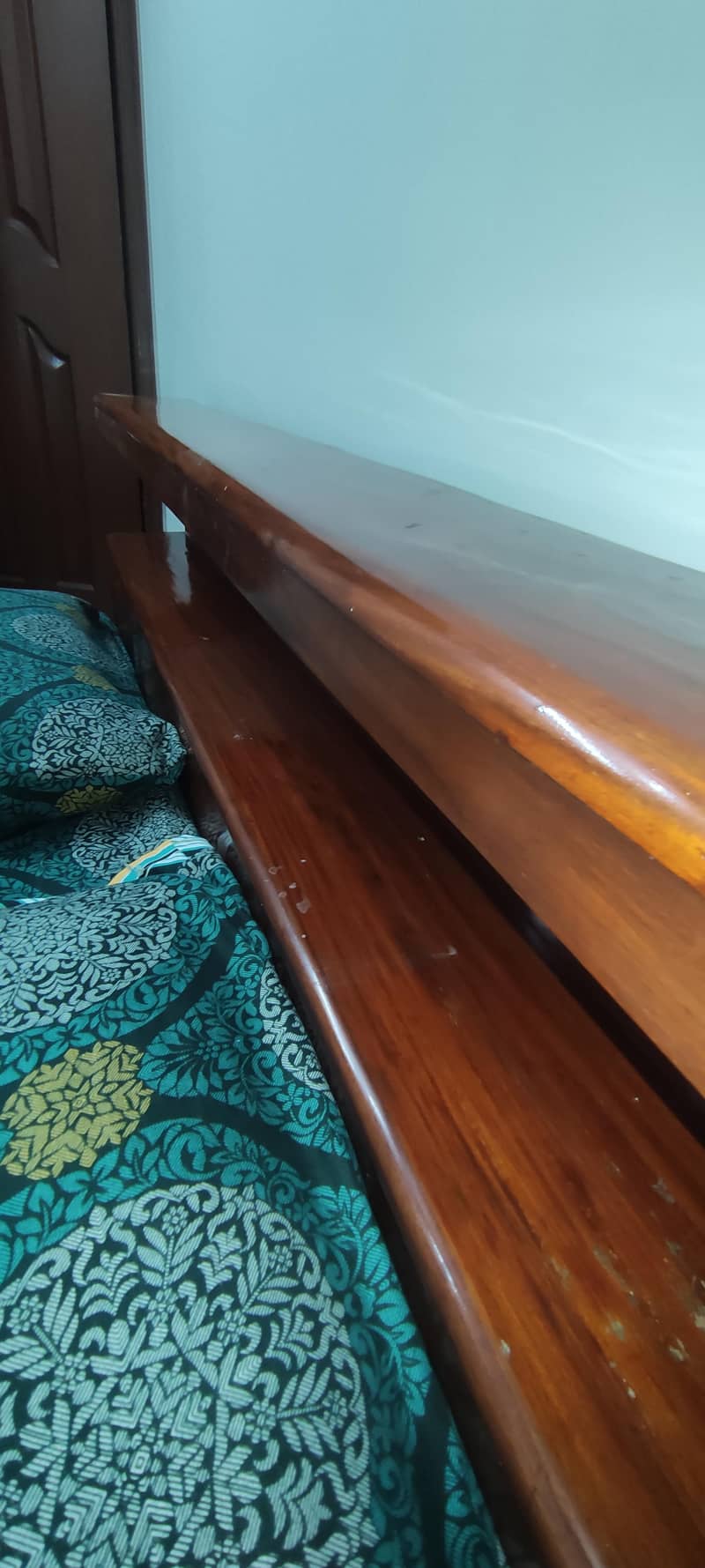Queen Size Bed 4