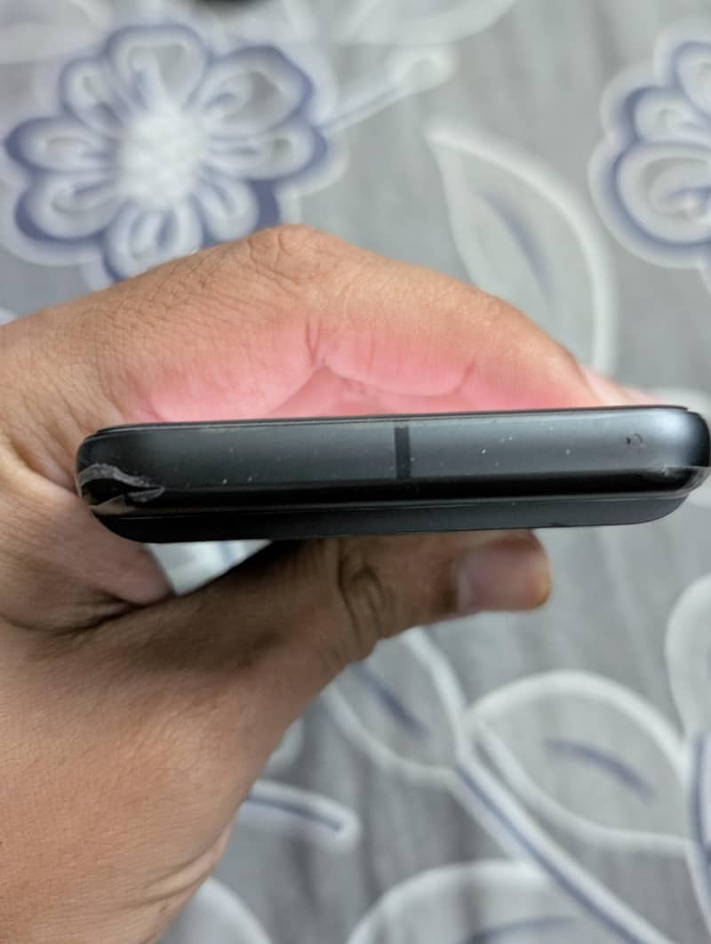 Google Pixel 8 5