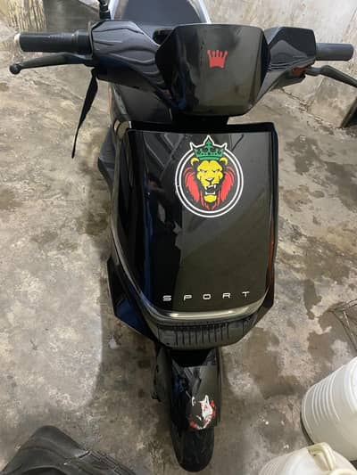 T9 Electric Scooty for sale - excellent condition - Islamabad