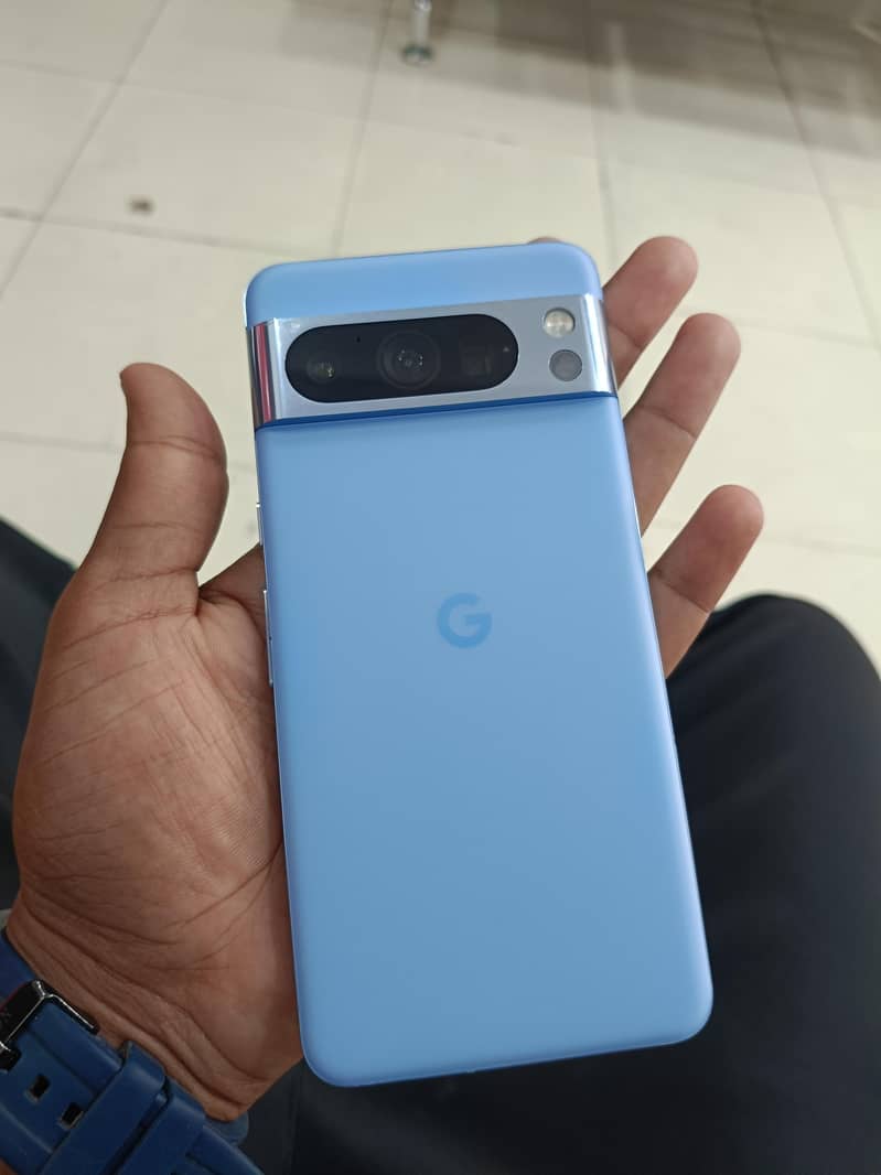 Google Pixel 8 Pro 0
