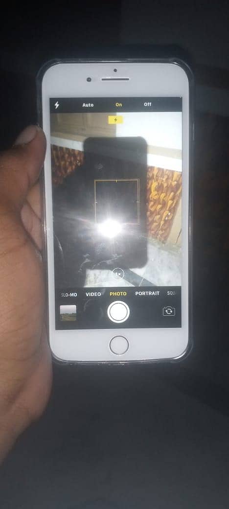 Apple iPhone 8 Plus 3