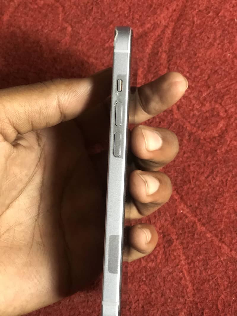 Apple iPhone 14 1