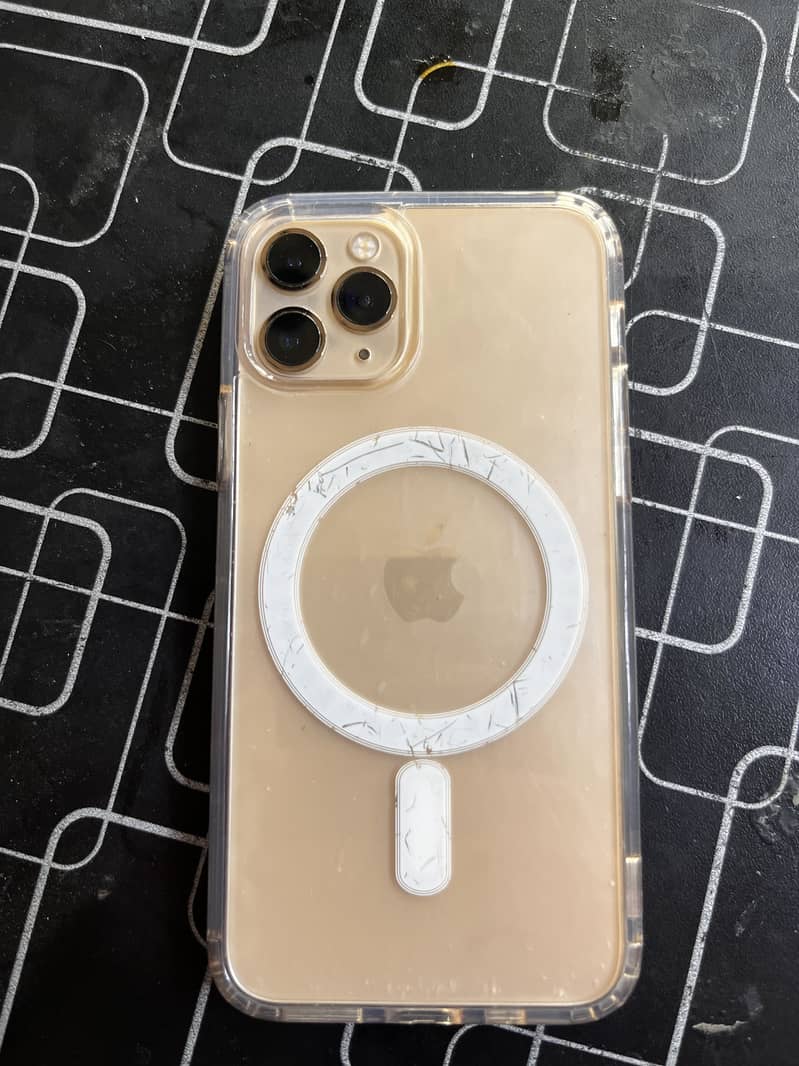 Apple iPhone 11 Pro 2